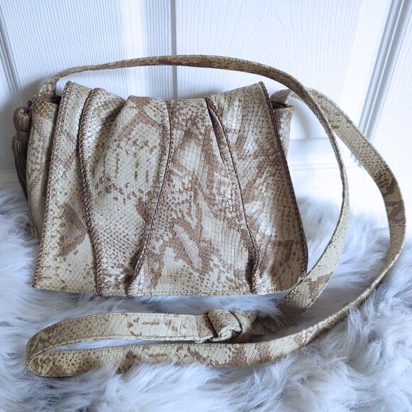 Sharif vintage snake textured handbag EUC - Picture 1 of 12